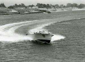 Speedboat racing