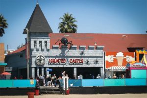 The giant spider added to the Haunted Castle roof, 2004