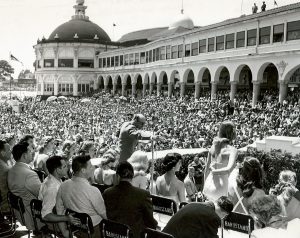 Skip MCing the Miss California Pageant, 1951