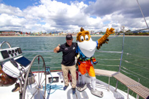 Captain John and Splash